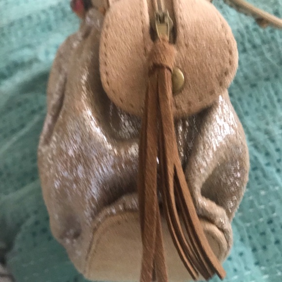 Vintage MARY FRANCIS bag, Gold distressed leather, roses, beads, shells/suede. ! - Picture 9 of 12